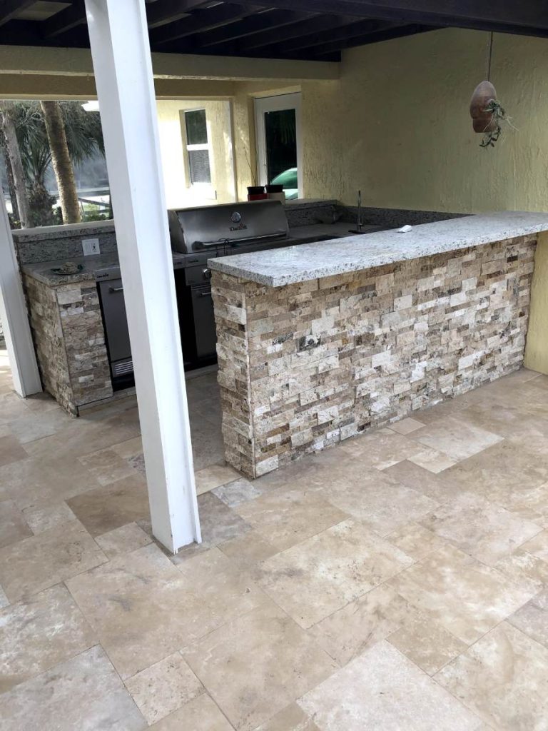 Outdoor kitchen pavers by Molina & Son Brick Pavers in South Florida