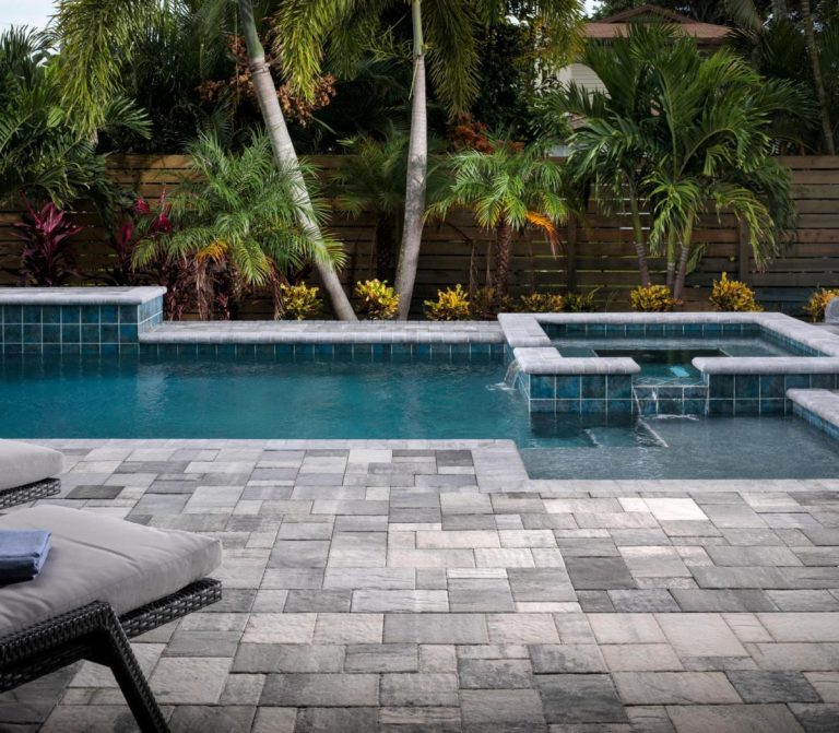 Paver pool deck by Molina & Son Brick Pavers in South Florida
