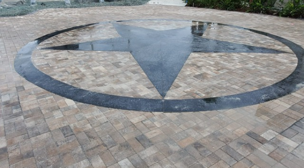 Paver sealing by Molina & Son Brick Pavers in South Florida