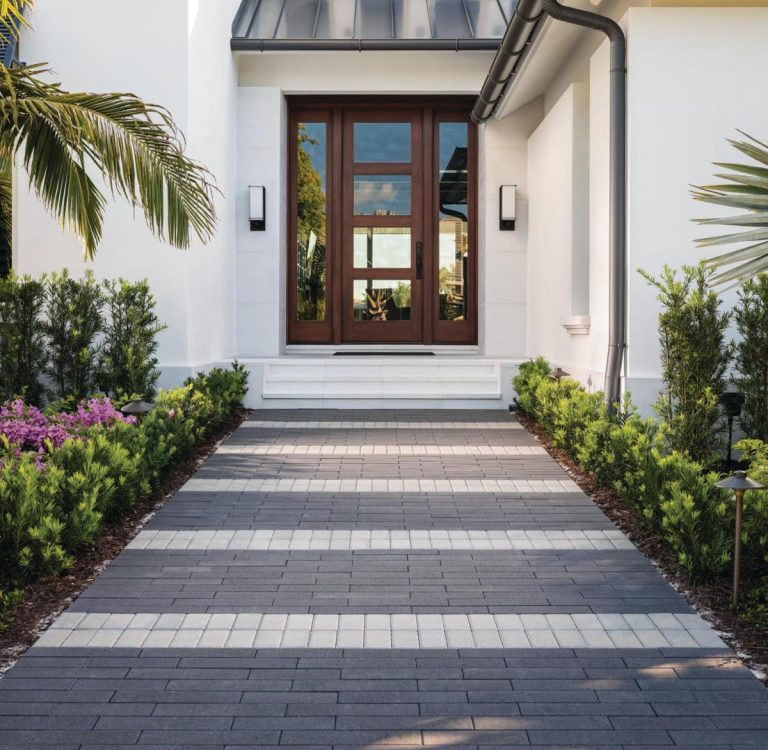 Walkway pavers by Molina & Son Brick Pavers in South Florida